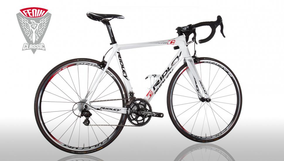 RIDLEY リドレー Fenix Classic TEAM ロードバイク ホワイト ULTEGRA 配送/来店引取可 ∴  6BE1A-1(440mm～)｜売買されたオークション情報、yahooの商品情報をアーカイブ公開 - オークファン 車体